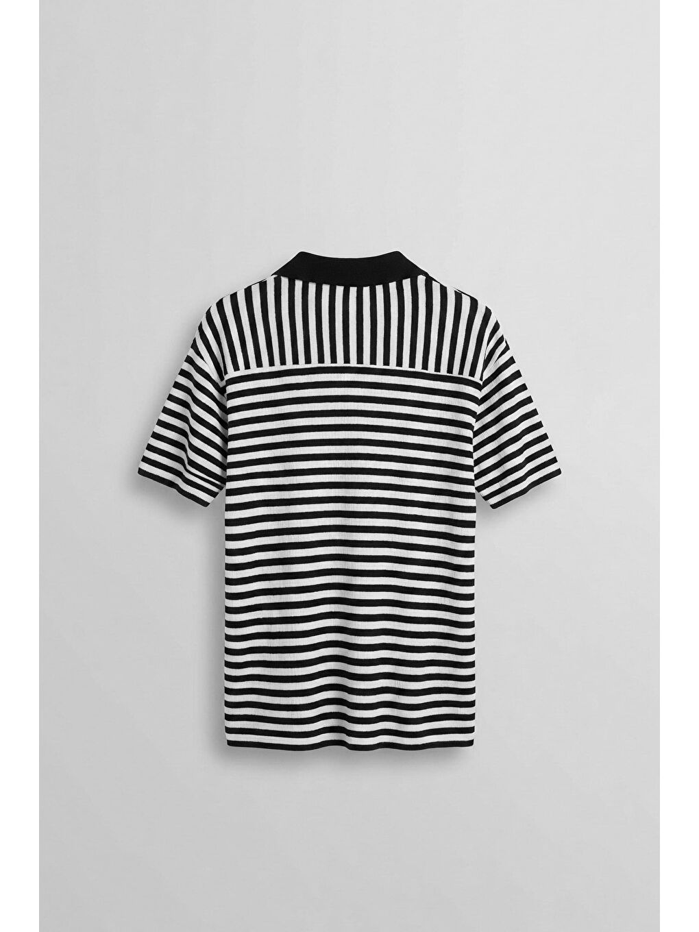 Erkek Oversize Yarım Pat Polo Yaka Çizgili T-Shirt Beyaz - Siyah-1