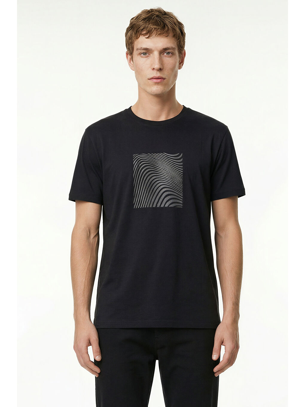 Erkek Siyah Pamuklu Slim Fit Dar Kesim Bisiklet Yaka Esnek Tişört