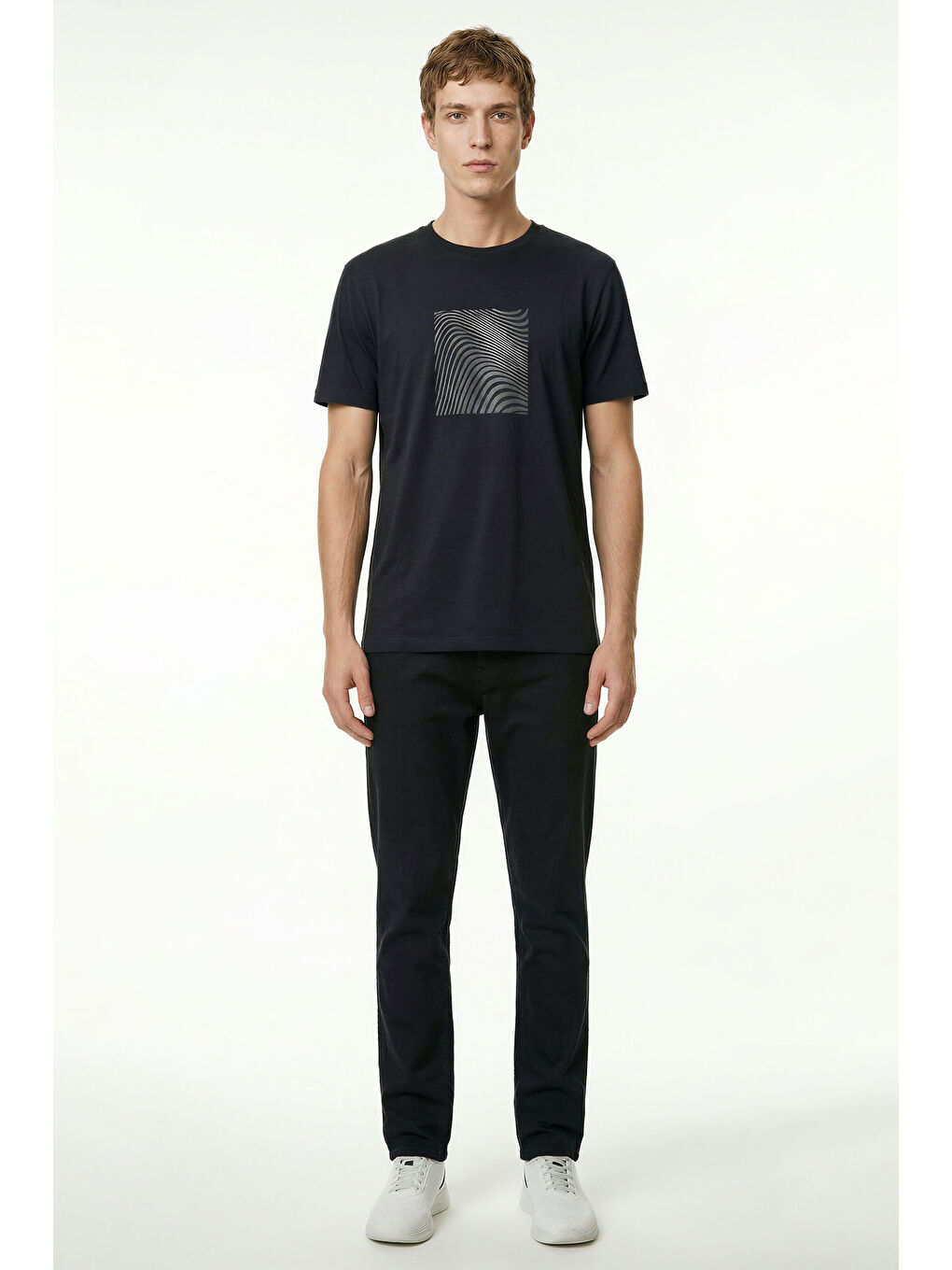 Erkek Siyah Pamuklu Slim Fit Dar Kesim Bisiklet Yaka Esnek Tişört-1