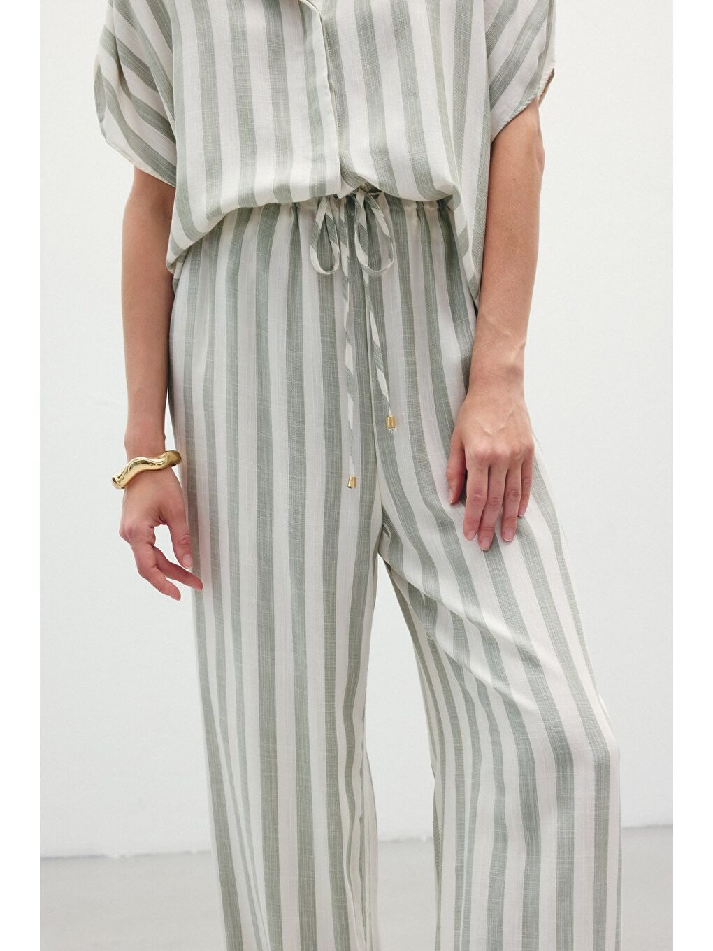 Çizgili Keten Karışımlı Pantolon - Haki-5