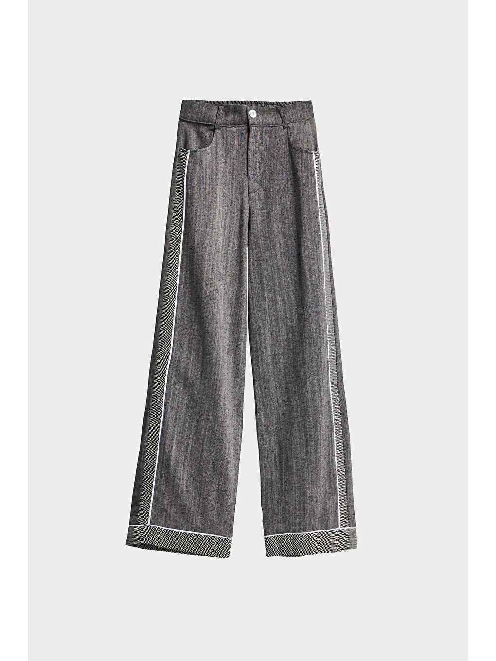 Kadın Gri Renk Palazzo Fit Şerit Detaylı Özel Tasarım Pantolon-1