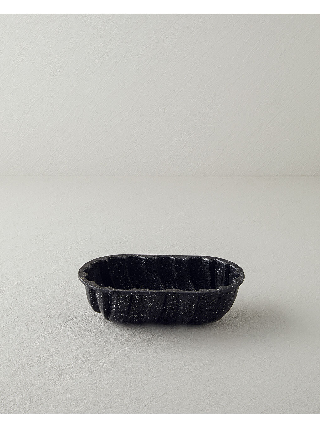 Patisserie Helix Premium Döküm Baton Kek Kalıbı 26 cm Siyah