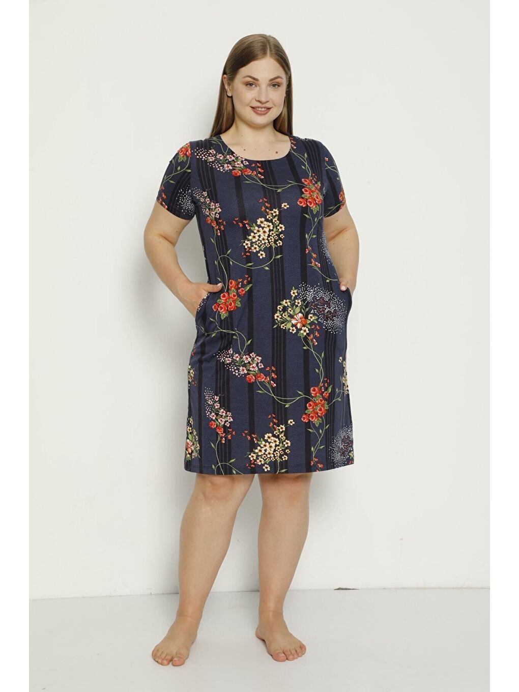 Lacivert Kadın Desenli Kısa Kollu Cepli Sırt Detaylı Penye Modal Elbise-2