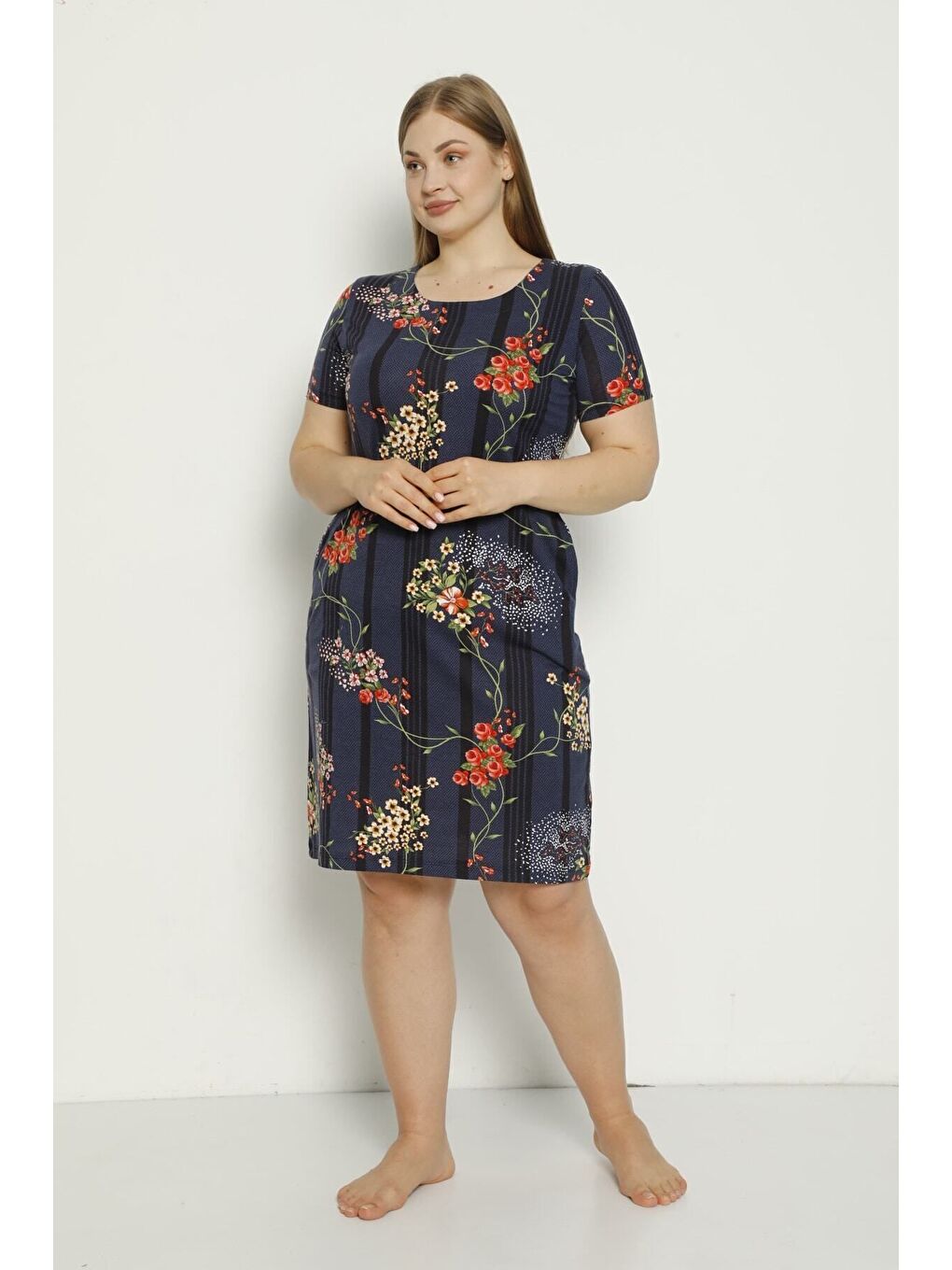 Lacivert Kadın Desenli Kısa Kollu Cepli Sırt Detaylı Penye Modal Elbise-3