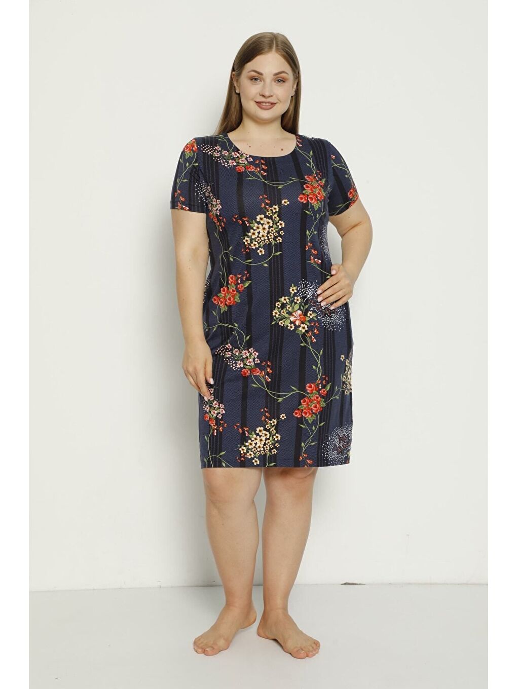Lacivert Kadın Desenli Kısa Kollu Cepli Sırt Detaylı Penye Modal Elbise-4