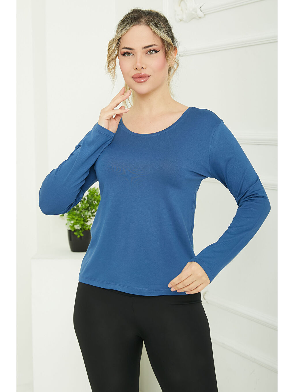 İndigo Ön ve Arka Oval Yaka Badi Indigo - 26829-2