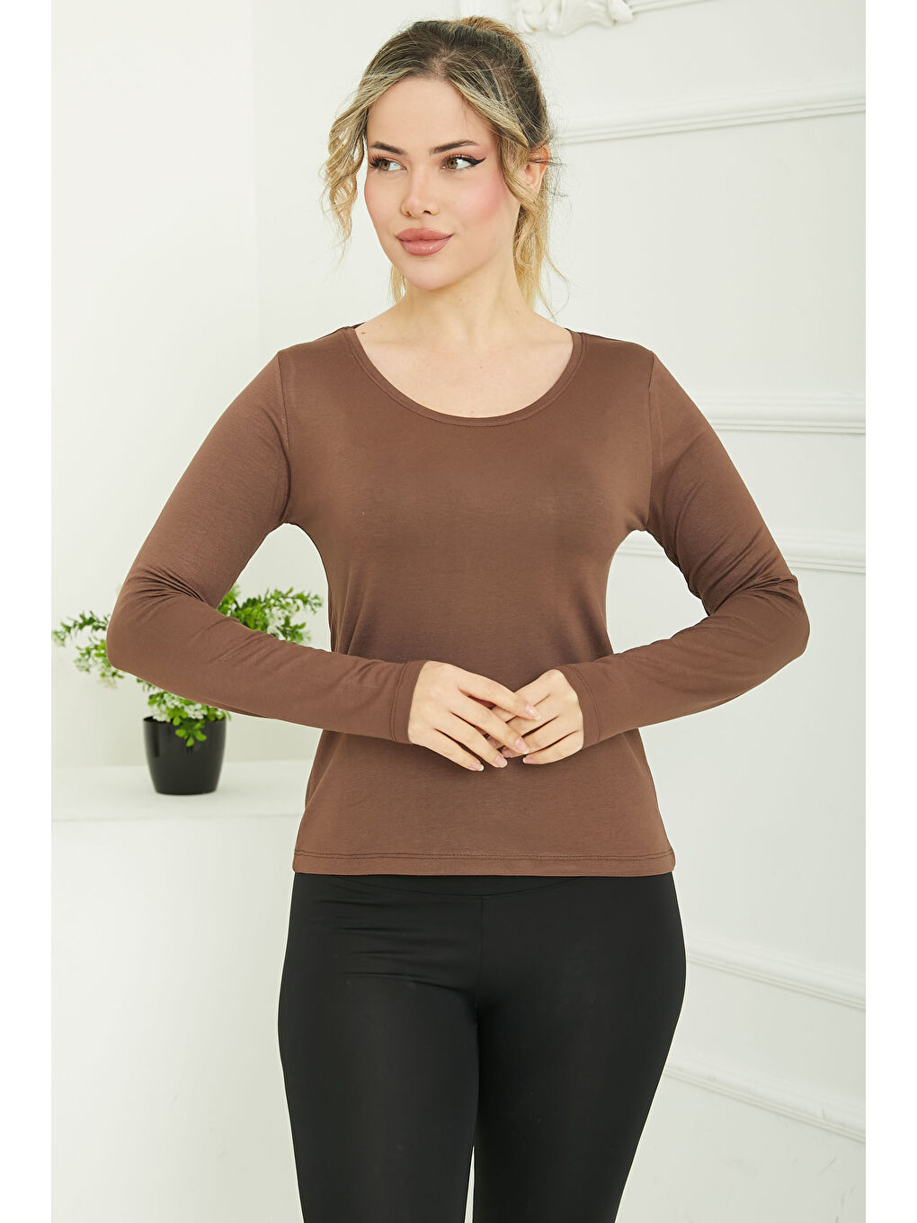 Kahverengi Oval Yaka Badi Kahve - 26828-2