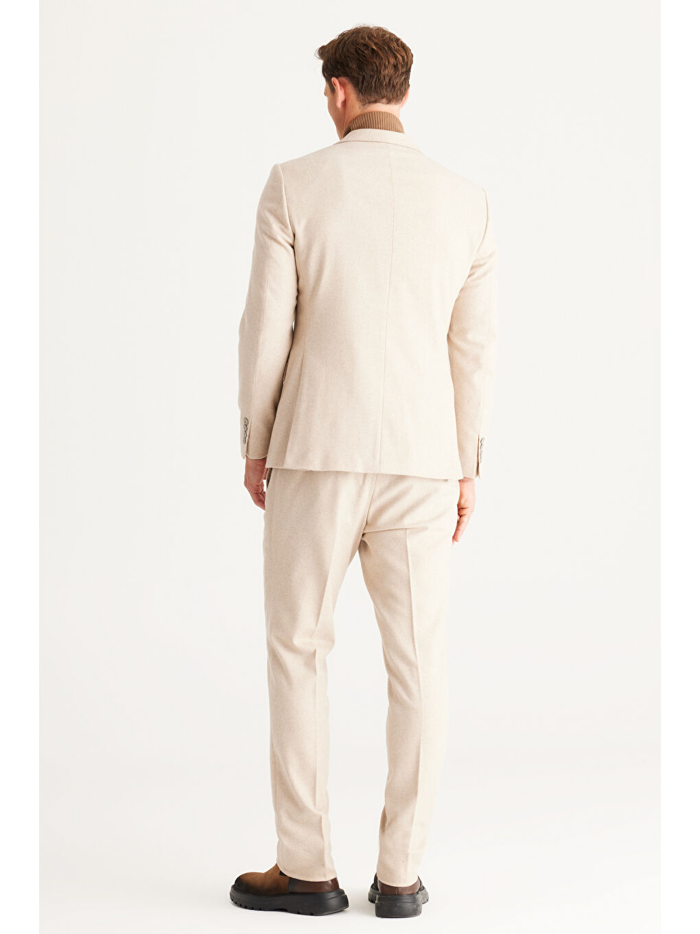 Erkek Bej Slim Fit Dar Kesim Kırlangıç Yaka Yünlü Takım Elbise-6