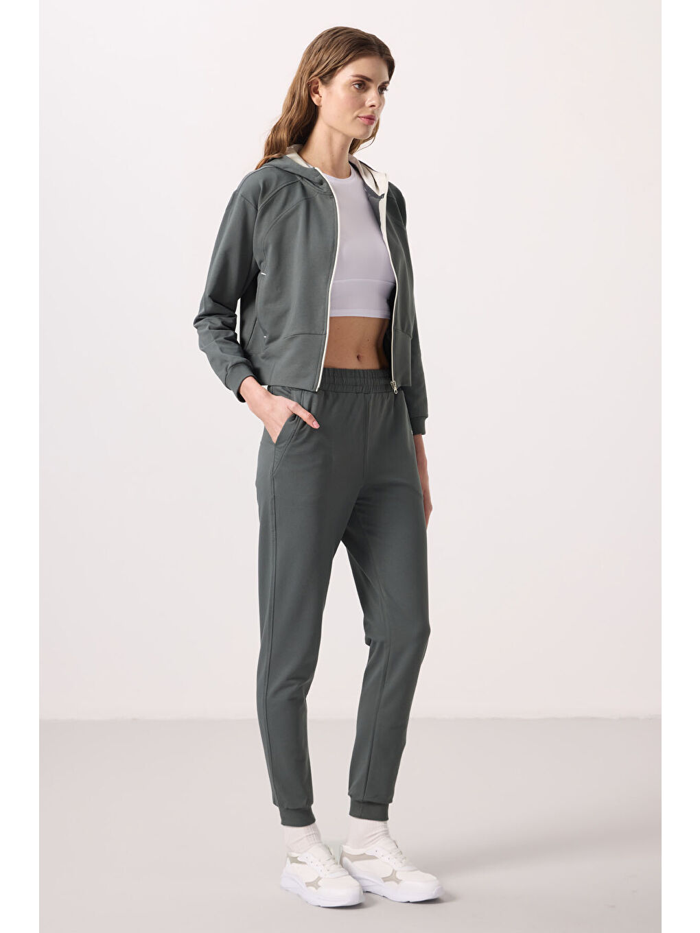 Haki Kapüşonlu Fermuarlı Oversize Kadın Eşofman Takım   95328-7