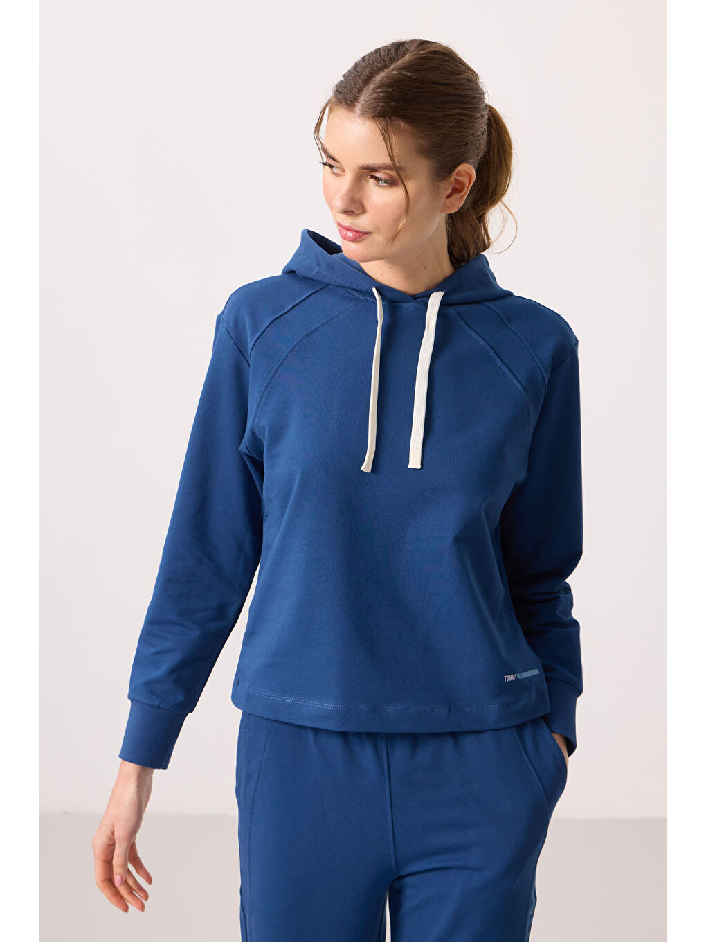 Mavi Parlament Kapüşonlu Oversize Kadın Eşofman Takım   95336-3