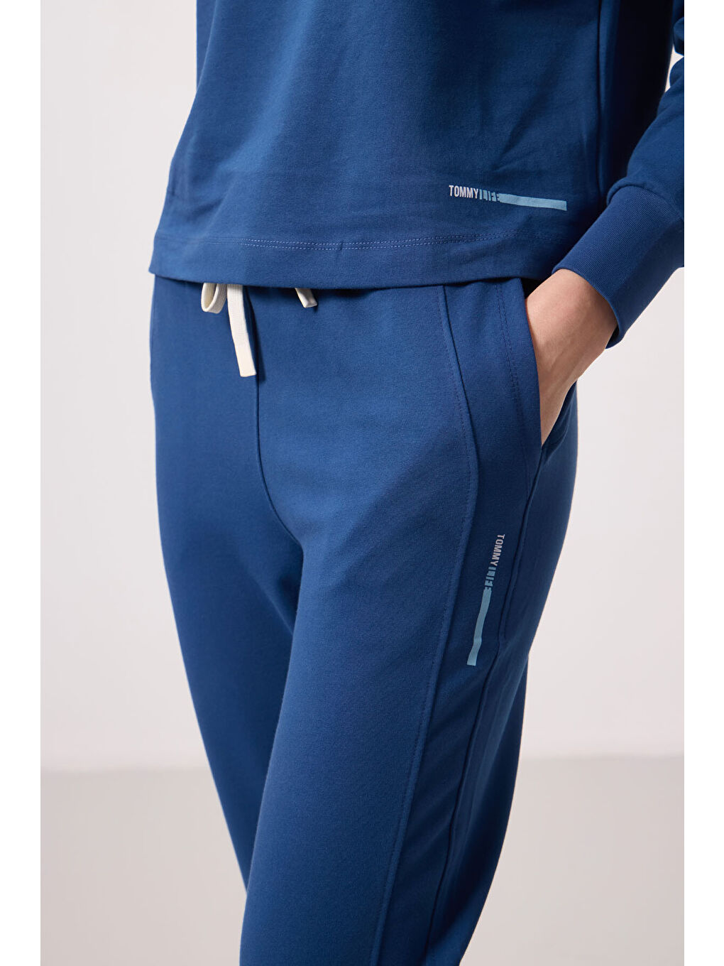 Mavi Parlament Kapüşonlu Oversize Kadın Eşofman Takım   95336-5