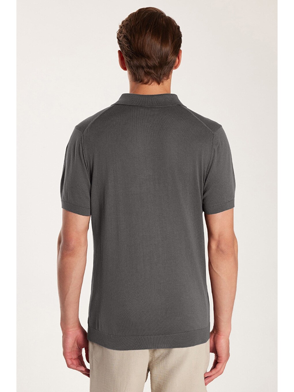 Gri Erkek Slim Fit Dar Kesim Pamuklu Örme Triko Fermuarlı Füme Polo Yaka Tişört-4
