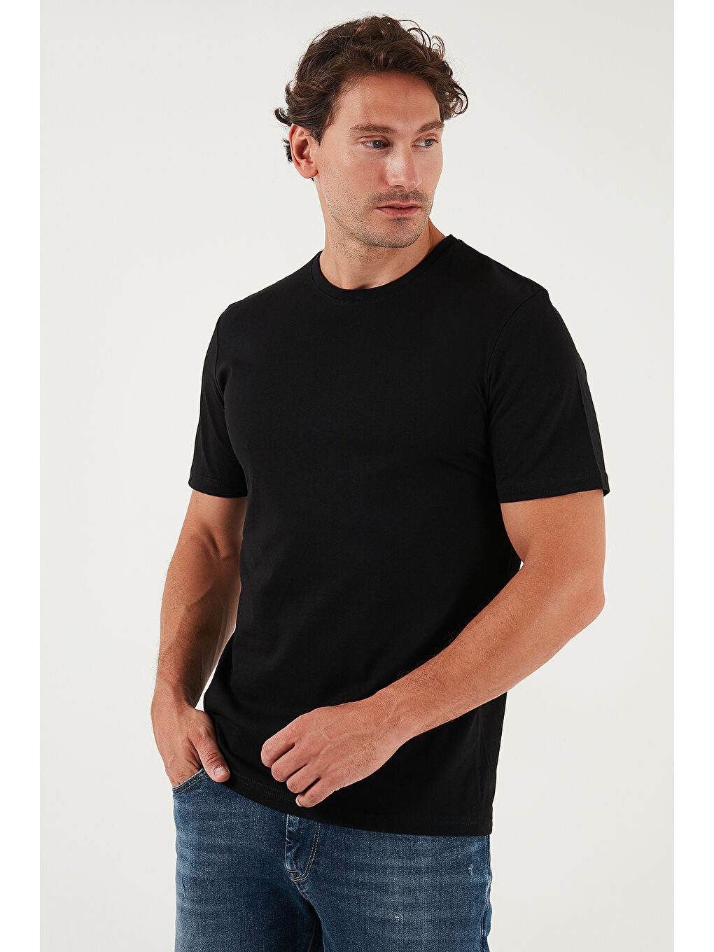 Siyah Pamuklu Regular Fit Bisiklet Yaka %100 Pamuk Tişört 59020204-5