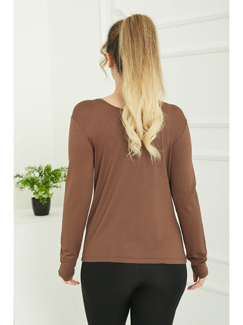 Kahverengi Ön ve Arka Oval Yaka Badi Kahve - 26829-5