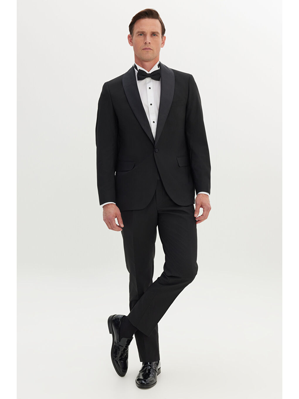 Erkek Siyah Regular Fit Geniş Kesim Kırlangıç Yaka Yünlü Smokin Takım-1