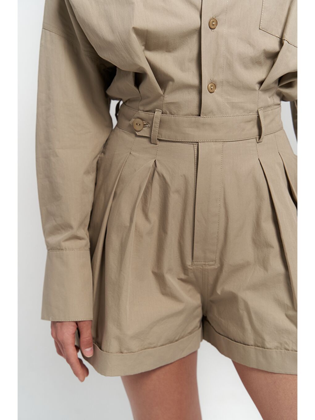 Bej Moaen Kemer Detay Kısa Taş Tulum-5