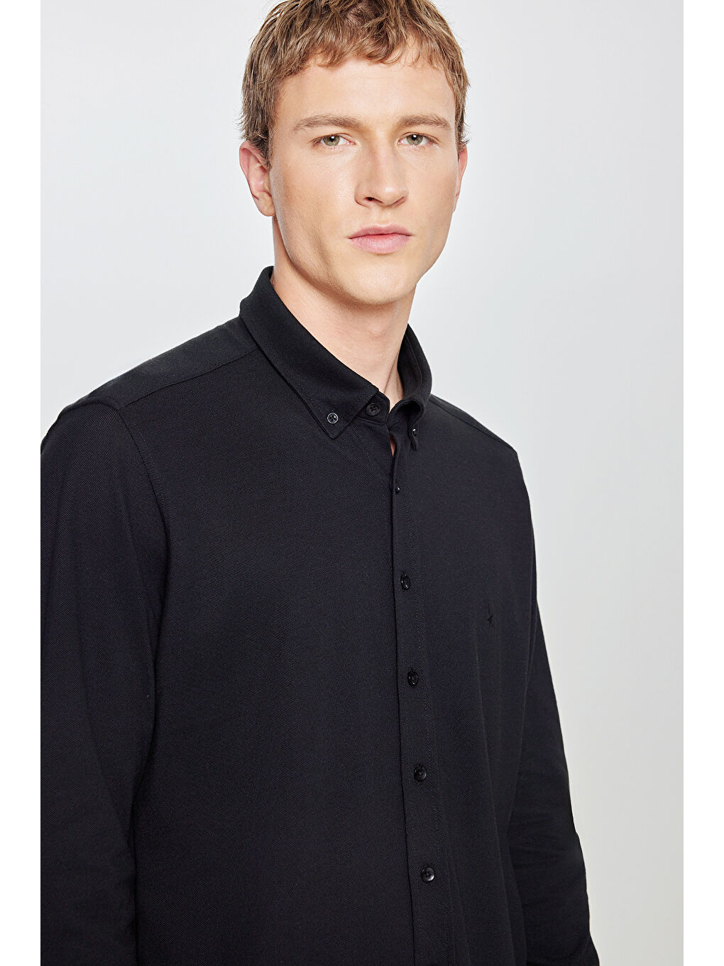 Erkek Siyah 360 Her Yöne Esneyen Pamuklu Tailored Slim Fit Dar Kesim Düğmeli Yaka Örme Gömlek-3
