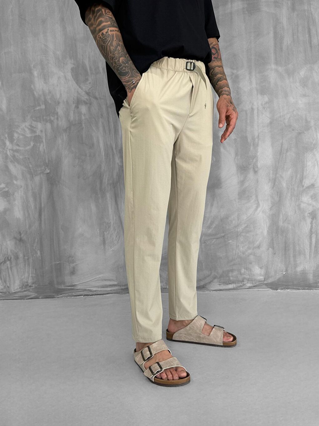 Erkek Beli Lastikli Tecno Kumaş Slim Fit Pantolon Bej-1
