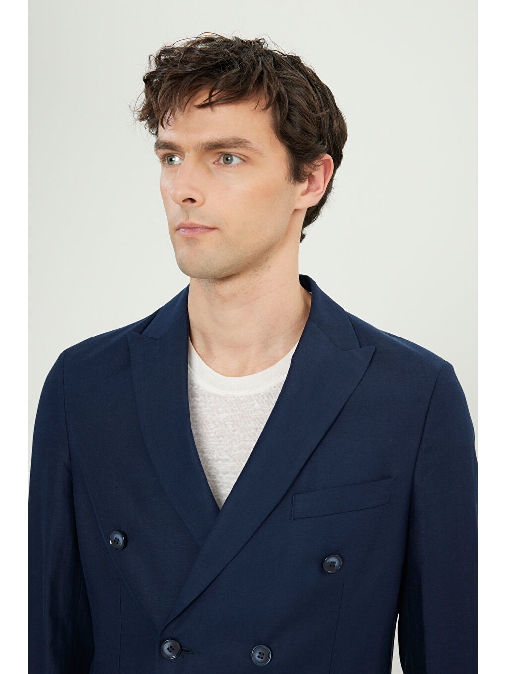 Erkek Lacivert Keten Slim Fit Kırlangıç Yaka Beli Bağlamalı Kruvaze Takım Elbise-4