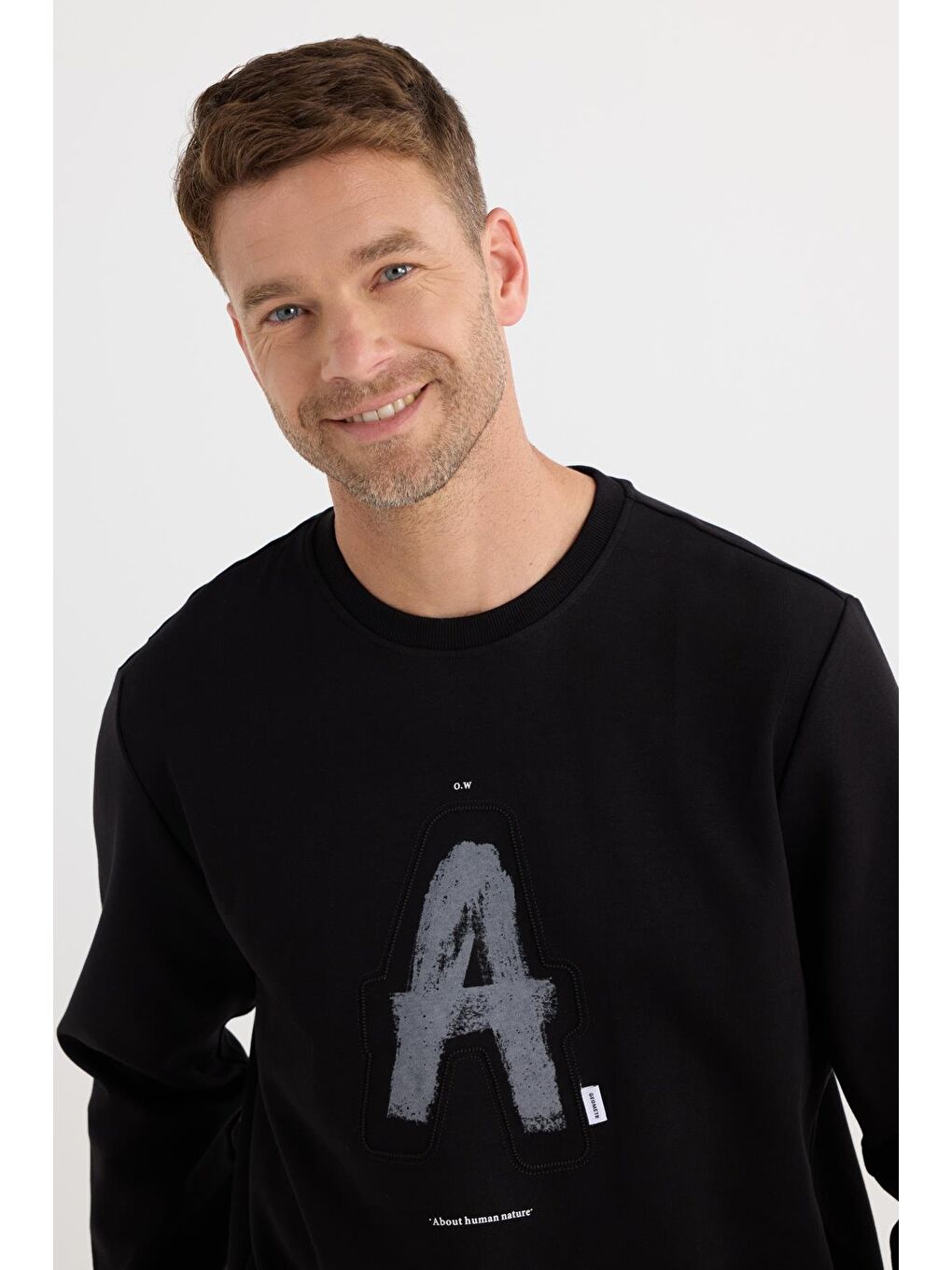 Unisex Relax Fit Rahat Kesim Pamuklu Yumuşak Dokulu Bisklet Yaka İç Polarlı Baskılı Siyah Sweatshirt-1