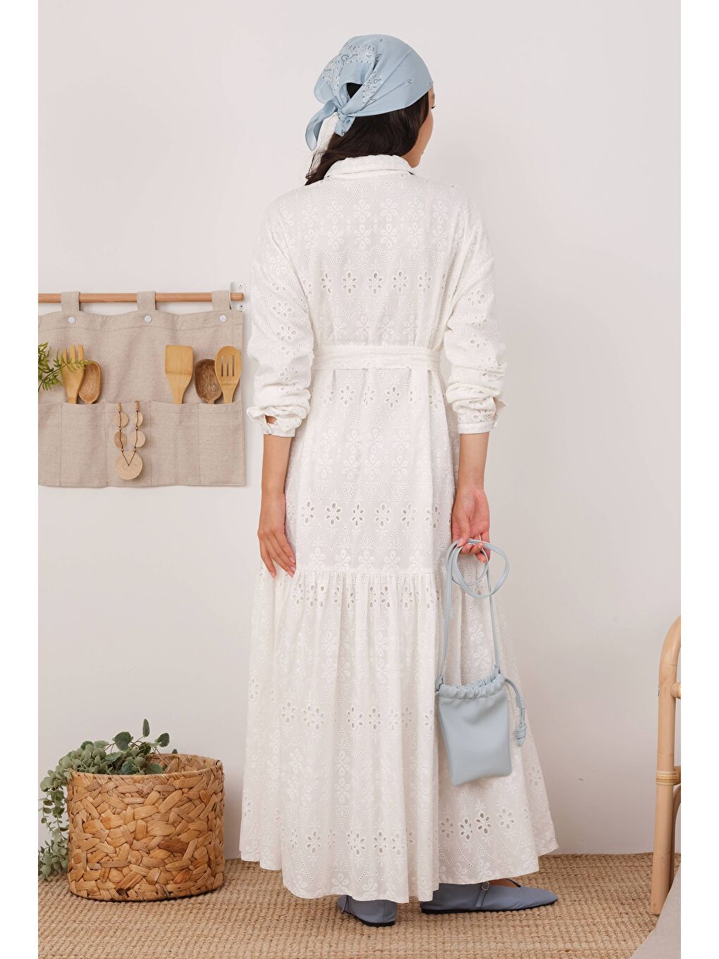 Brode Elbise Beyaz-3