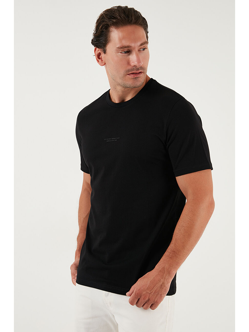 Siyah Pamuklu Baskılı Regular Fit Bisiklet Yaka %100 Pamuk Tişört 59020205-4