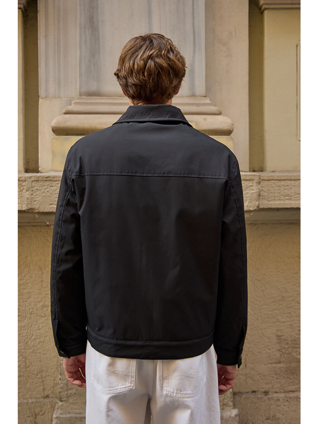 Erkek Modelli Kapitoneli Mont Ceket Siyah-7