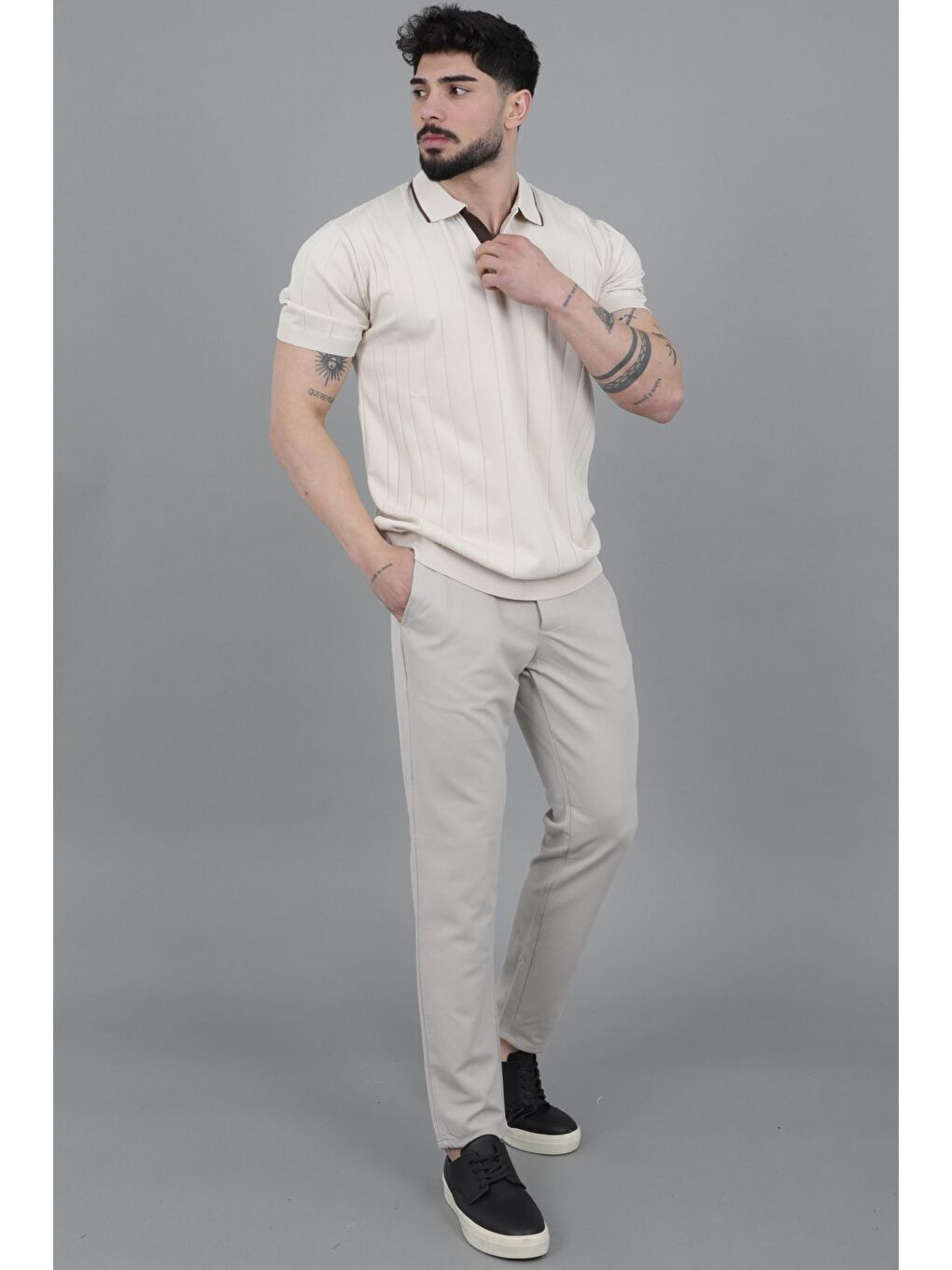 Bej Apaç Yaka Çizgi Desen Tişört JRX 1003_30496-4