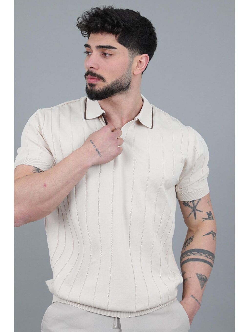 Bej Apaç Yaka Çizgi Desen Tişört JRX 1003_30496-5