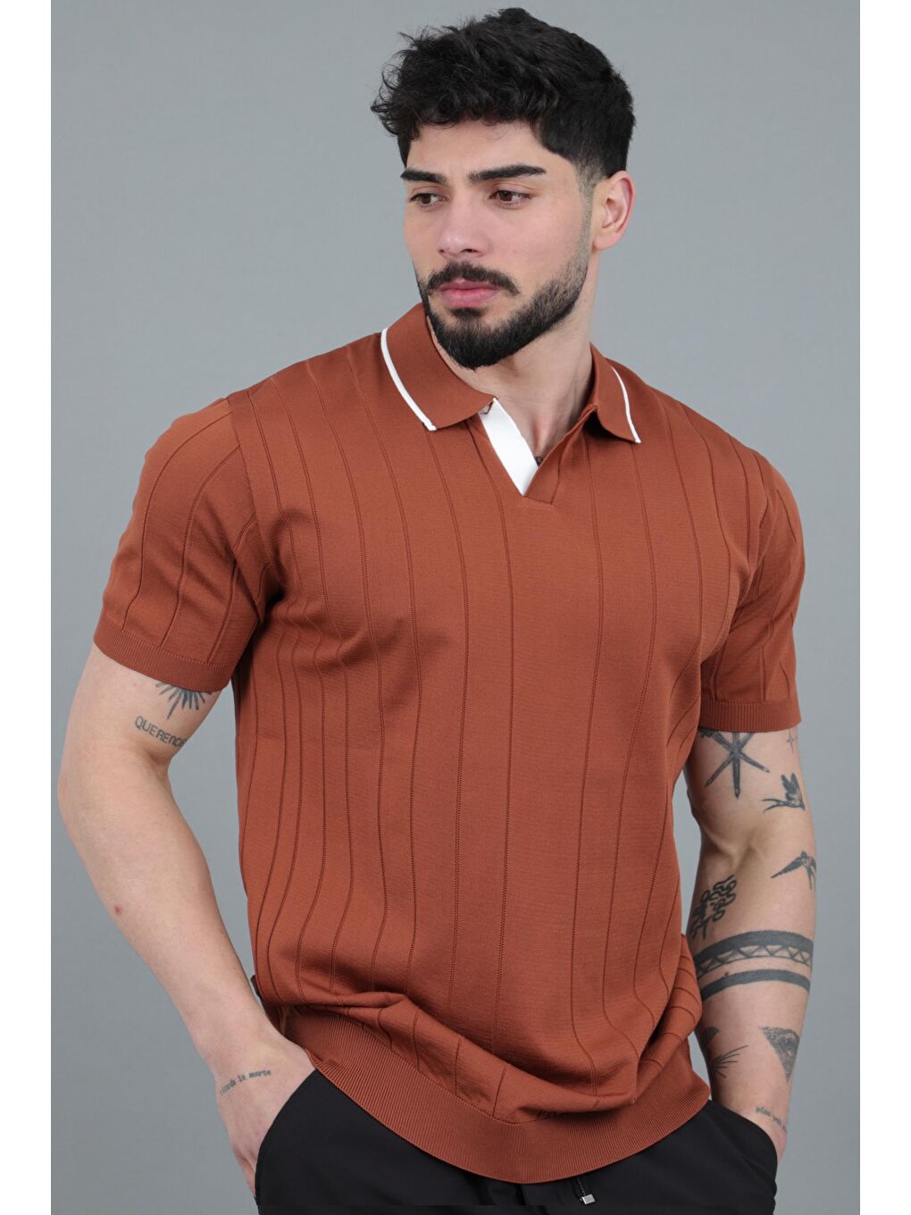 Kahverengi Apaç Yaka Çizgi Desen Tişört JRX 1003_30496