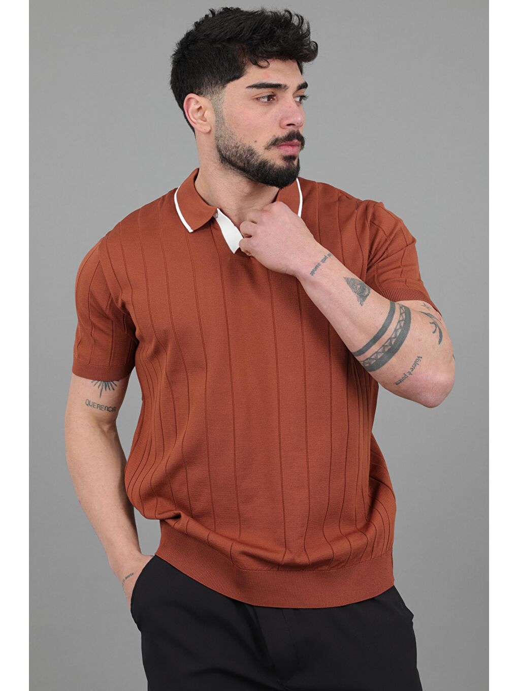 Kahverengi Apaç Yaka Çizgi Desen Tişört JRX 1003_30496-1