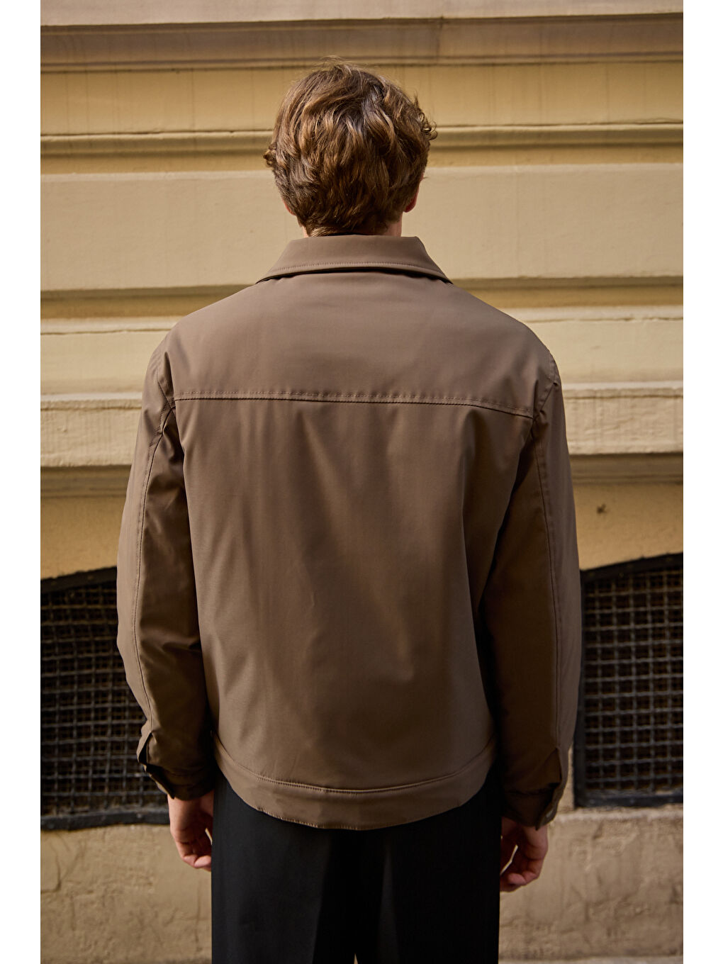 Erkek Modelli Kapitoneli Mont Ceket Kahverengi-6