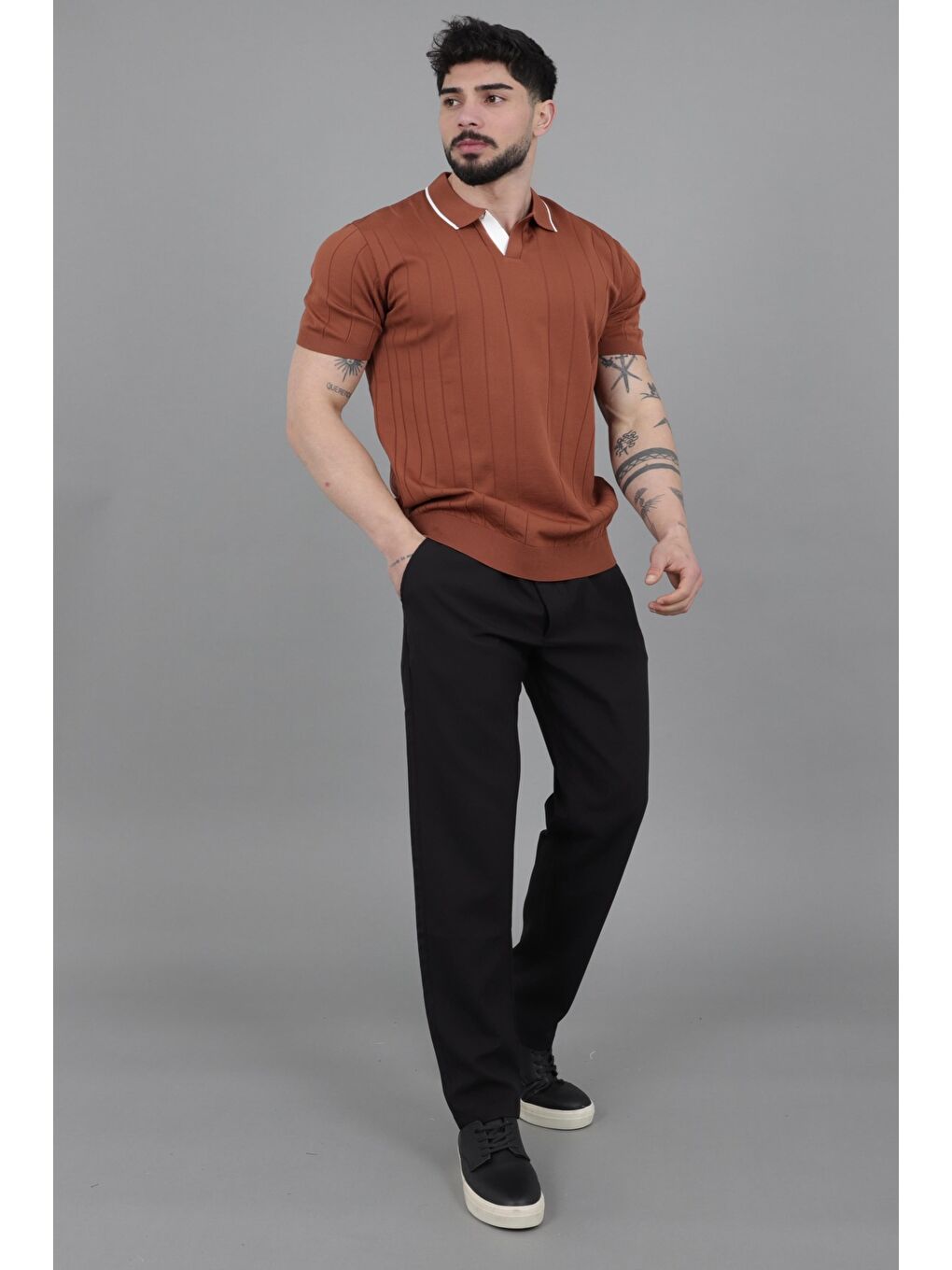 Kahverengi Apaç Yaka Çizgi Desen Tişört JRX 1003_30496-4