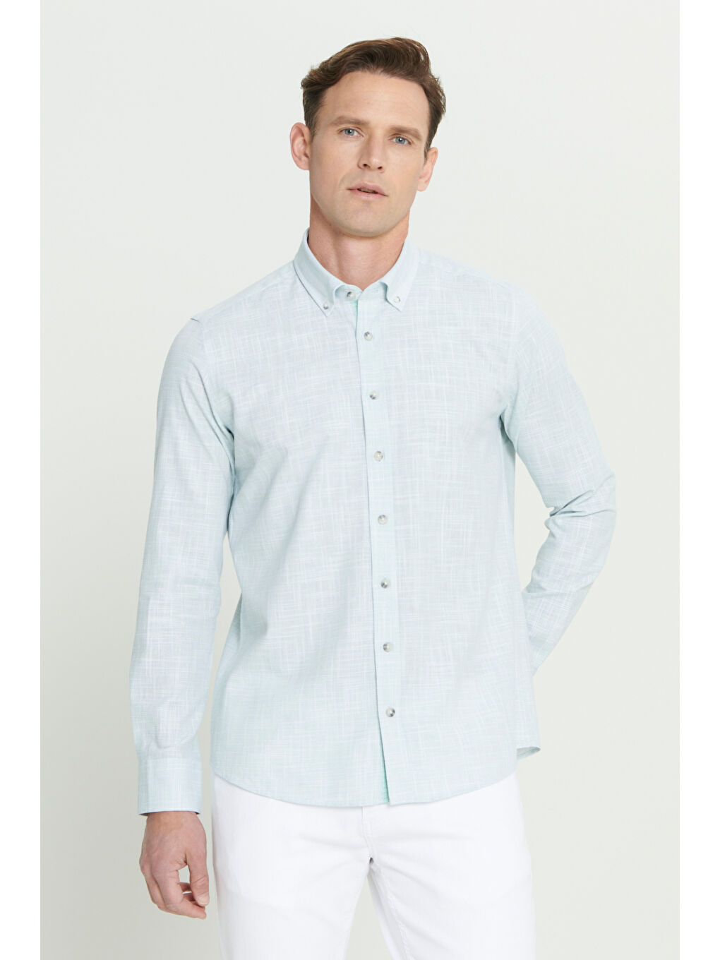 Erkek Haki Slim Fit Dar Kesim Düğmeli Yaka Keten Görünümlü %100 Pamuk Flamlı Gömlek-3