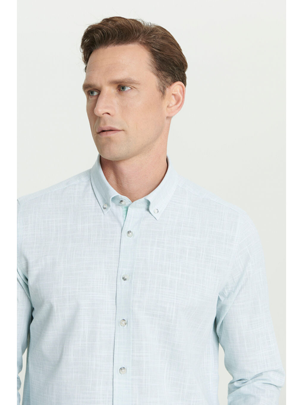 Erkek Haki Slim Fit Dar Kesim Düğmeli Yaka Keten Görünümlü %100 Pamuk Flamlı Gömlek-5