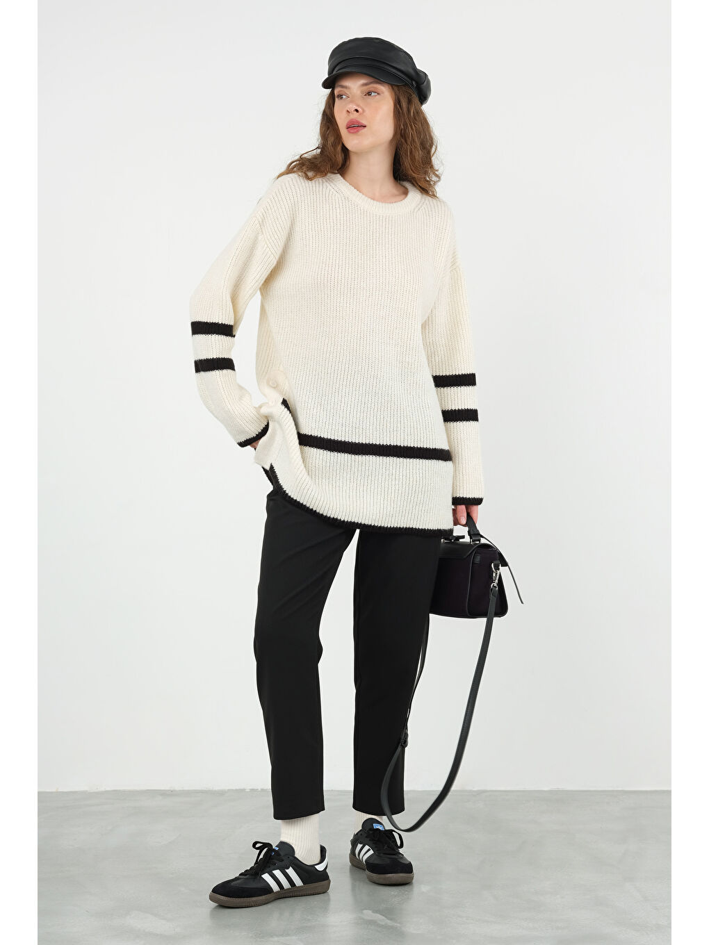 Eteği ve Kolları Şeritli Kazak Ekru-2