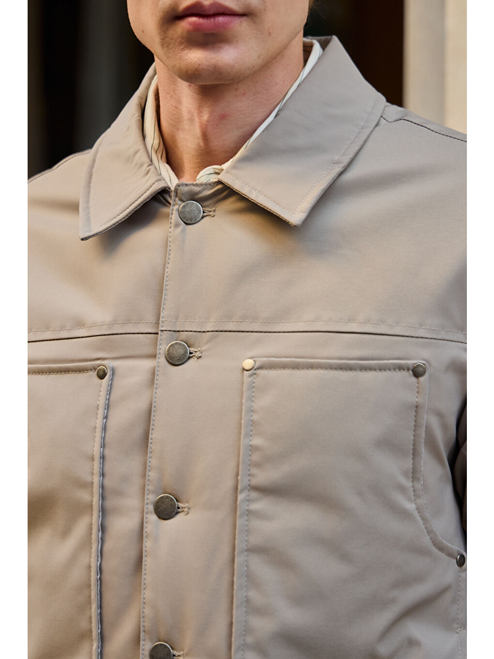 Erkek Modelli Kapitoneli Mont Ceket Bej-2