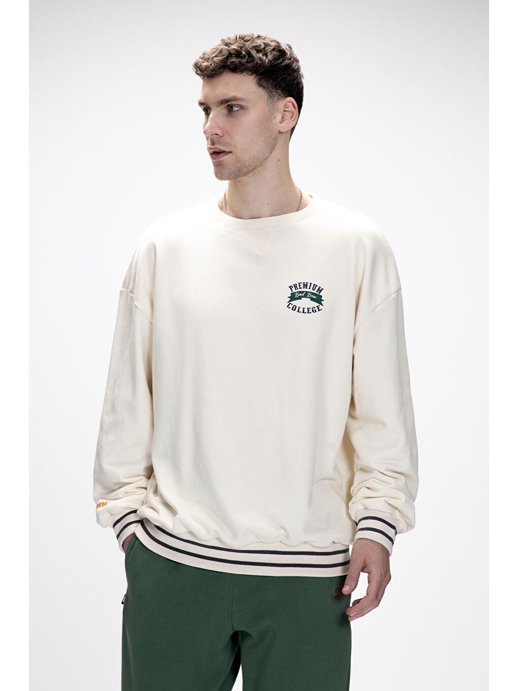 Beyaz Vecna Marshmallow Oversize Erkek Baskılı Sweatshirt-3