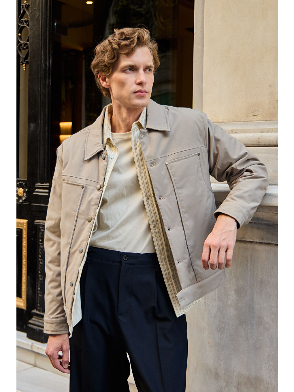 Erkek Modelli Kapitoneli Mont Ceket Bej-3