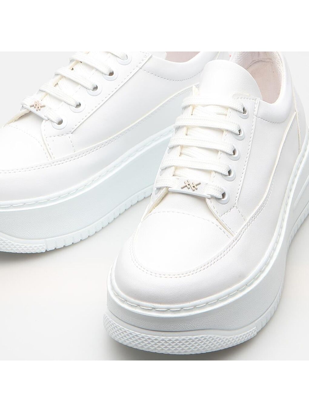 Beyaz Kadın Günlük Ayakkabı-7