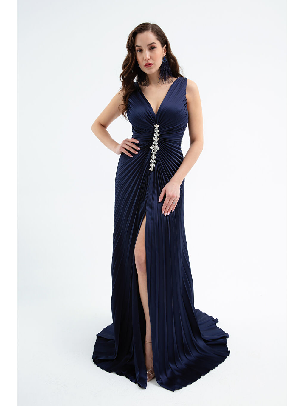 Kadın Lacivert Taşlı Pilise Detaylı Uzun Abiye Elbise