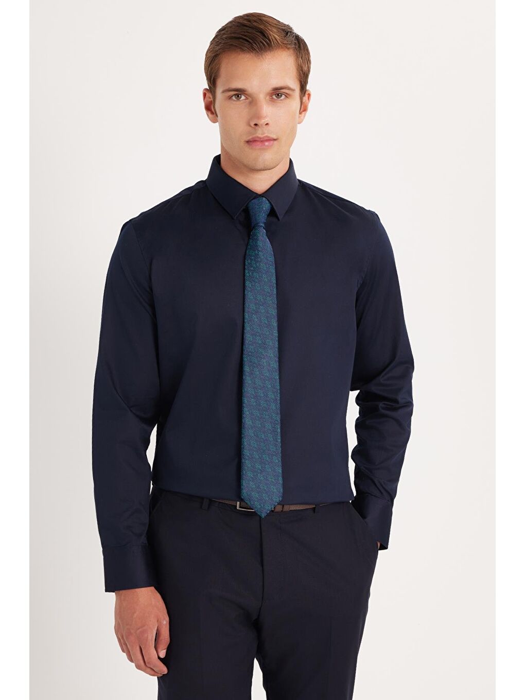 Erkek Slim Fit  Premium Elastanlı Pamuk Saten Lacivert Gömlek