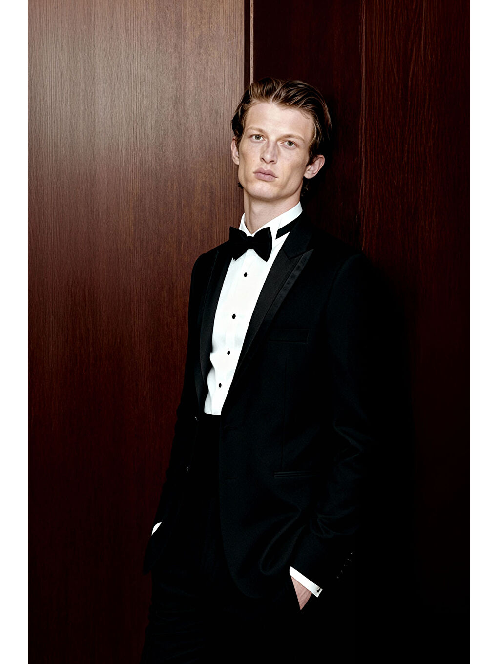 Erkek Siyah Slim Fit Dar Kesim Kırlangıç Yaka Desenli Klasik Smokin Takım