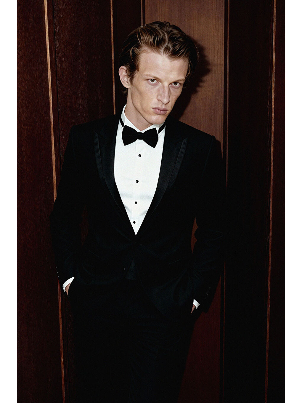 Erkek Siyah Slim Fit Dar Kesim Kırlangıç Yaka Desenli Klasik Smokin Takım-1