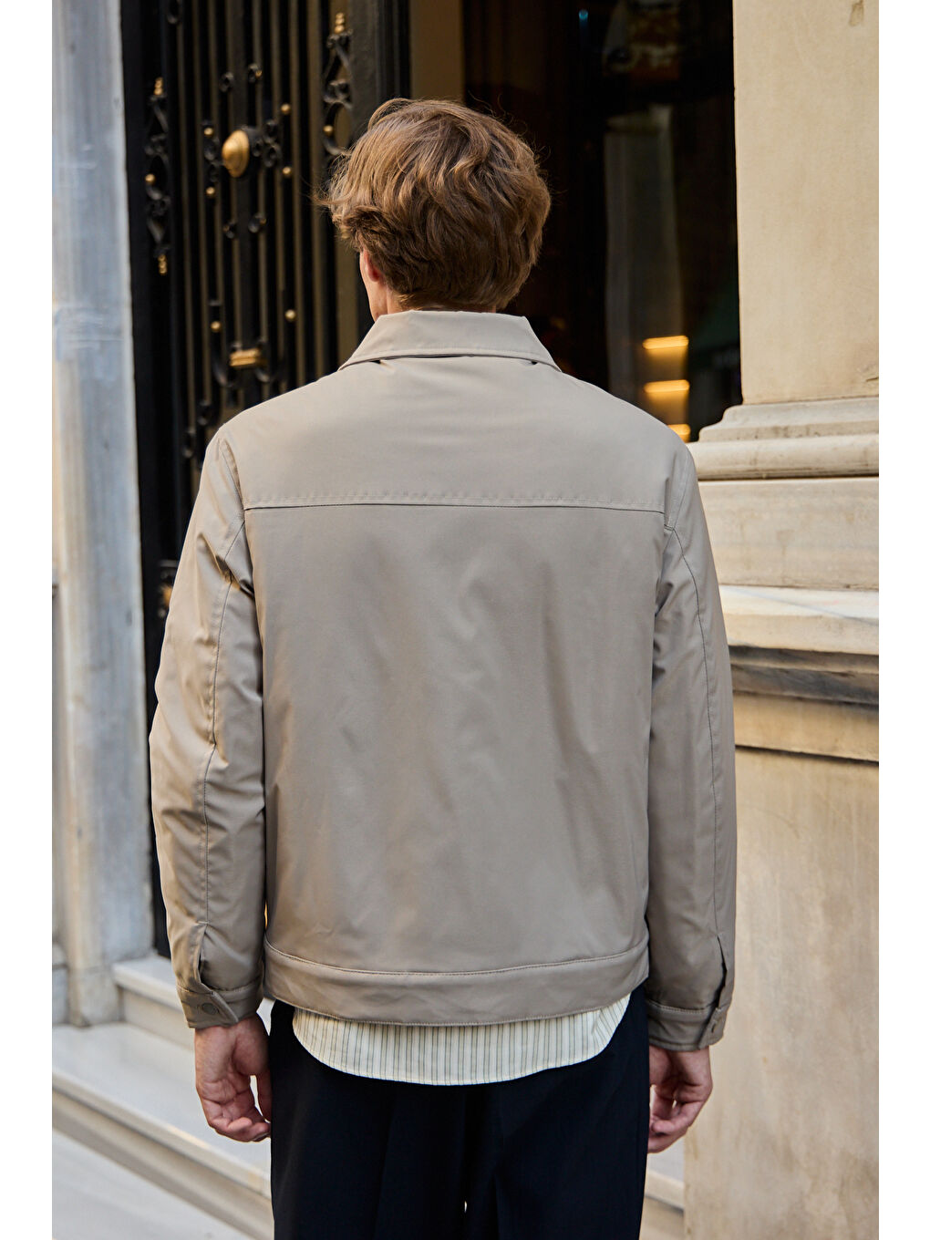 Erkek Modelli Kapitoneli Mont Ceket Bej-7