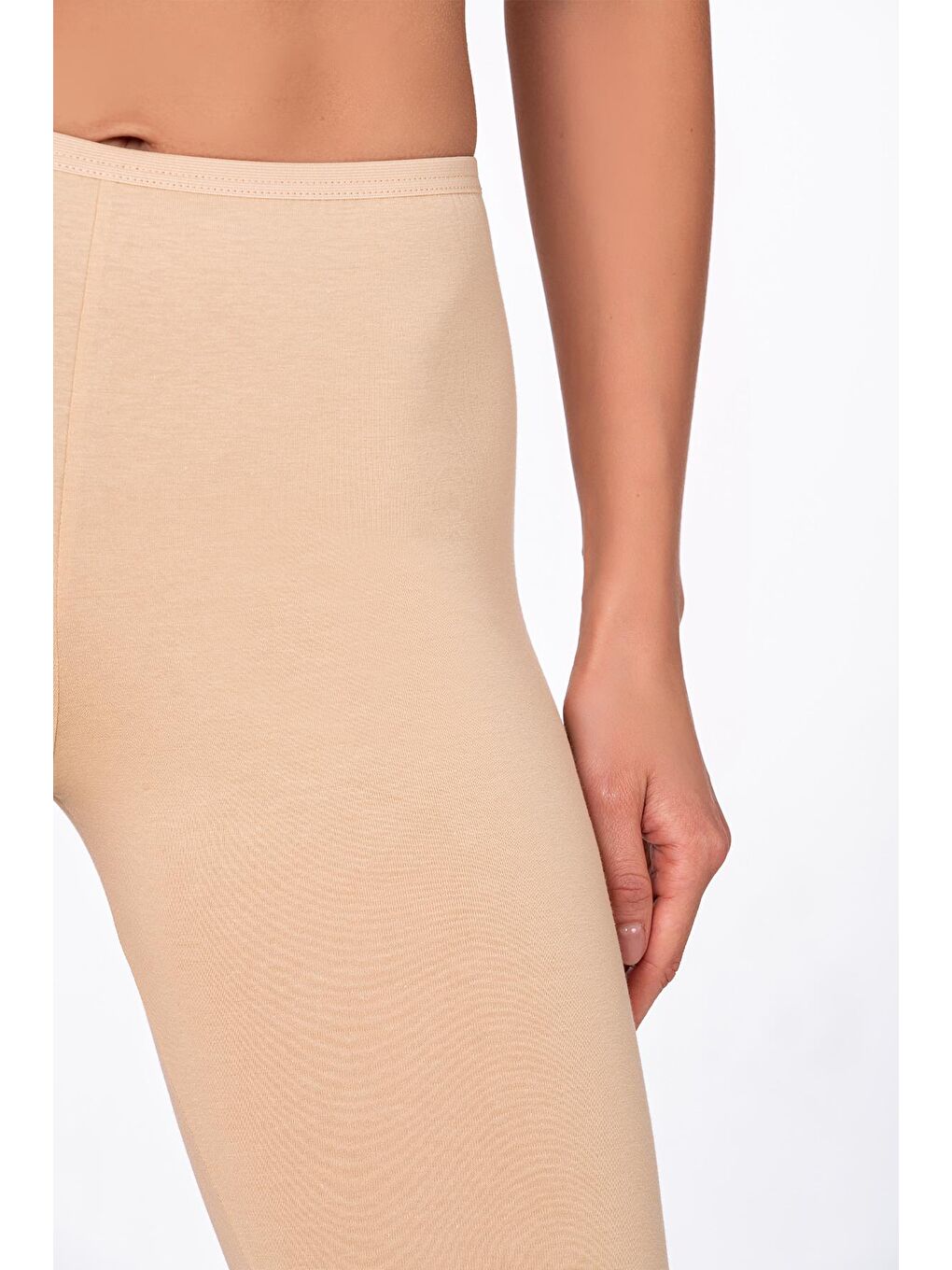 Kadın Elastanlı Süprem Diz Üstü Tayt | Bej K0413-3
