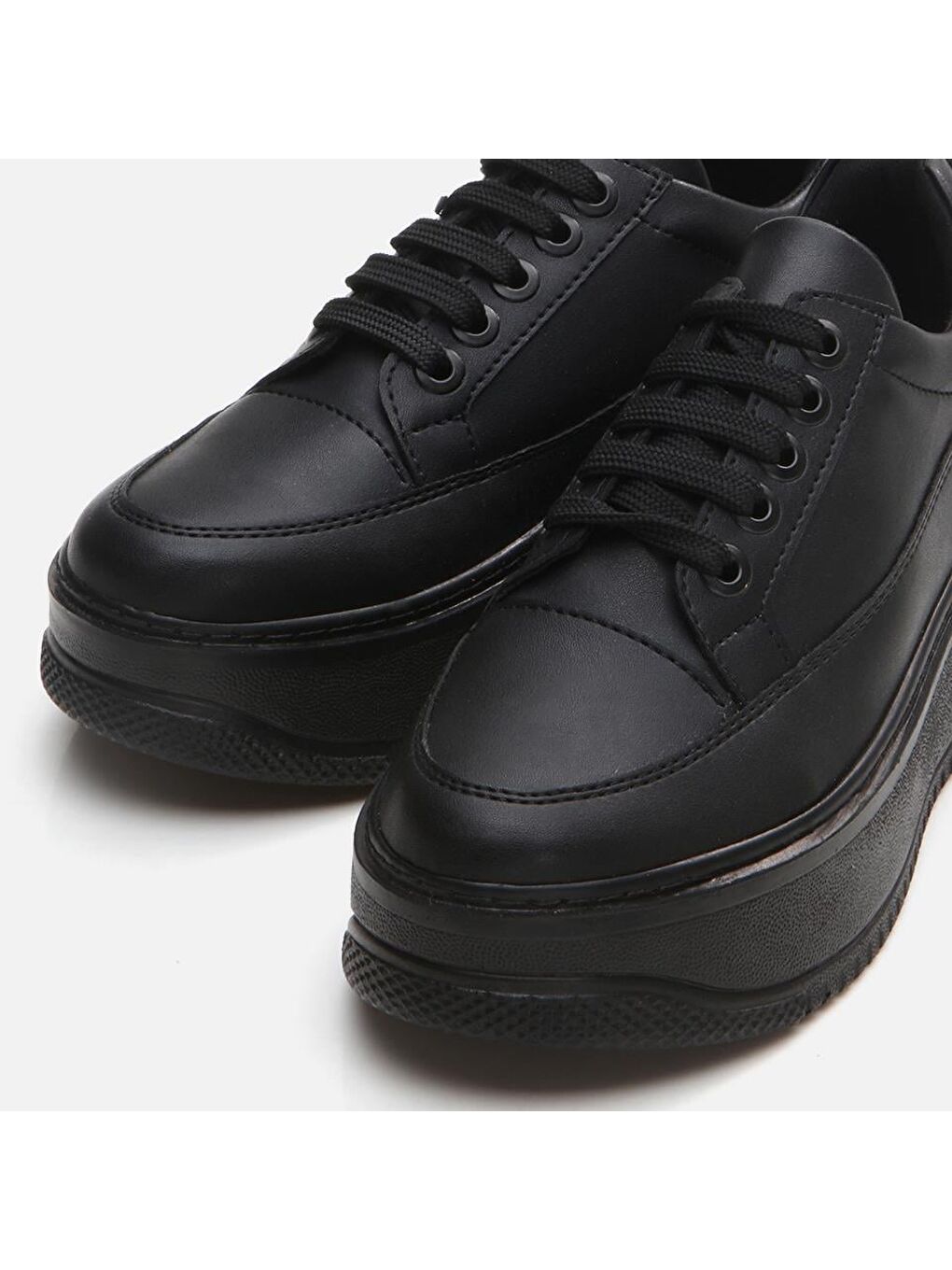 Siyah Kadın Spor Ayakkabı-3