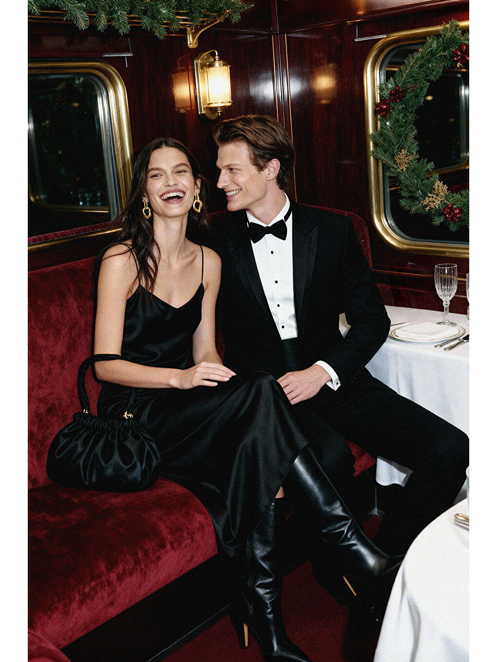 Erkek Siyah Slim Fit Dar Kesim Kırlangıç Yaka Desenli Klasik Smokin Takım-5