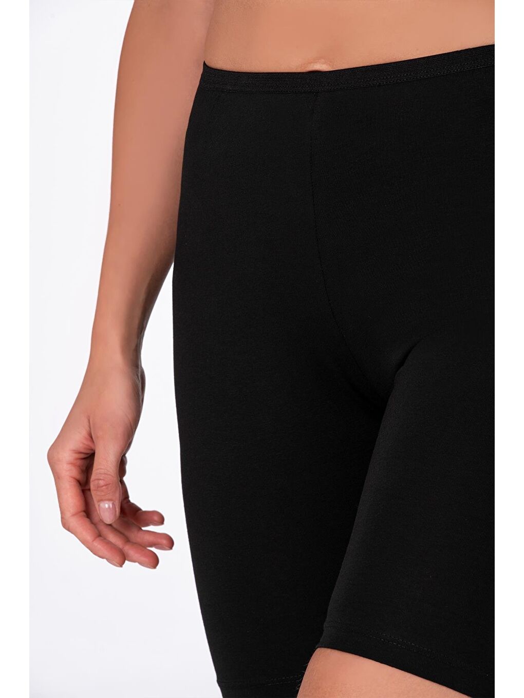 Kadın Elastanlı Süprem Diz Üstü Tayt | Siyah K0413-3