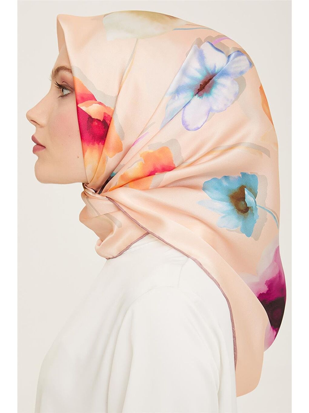 Turuncu Çiçek Desenli Twill İpek Eşarp 24Ya9105 32 31-2